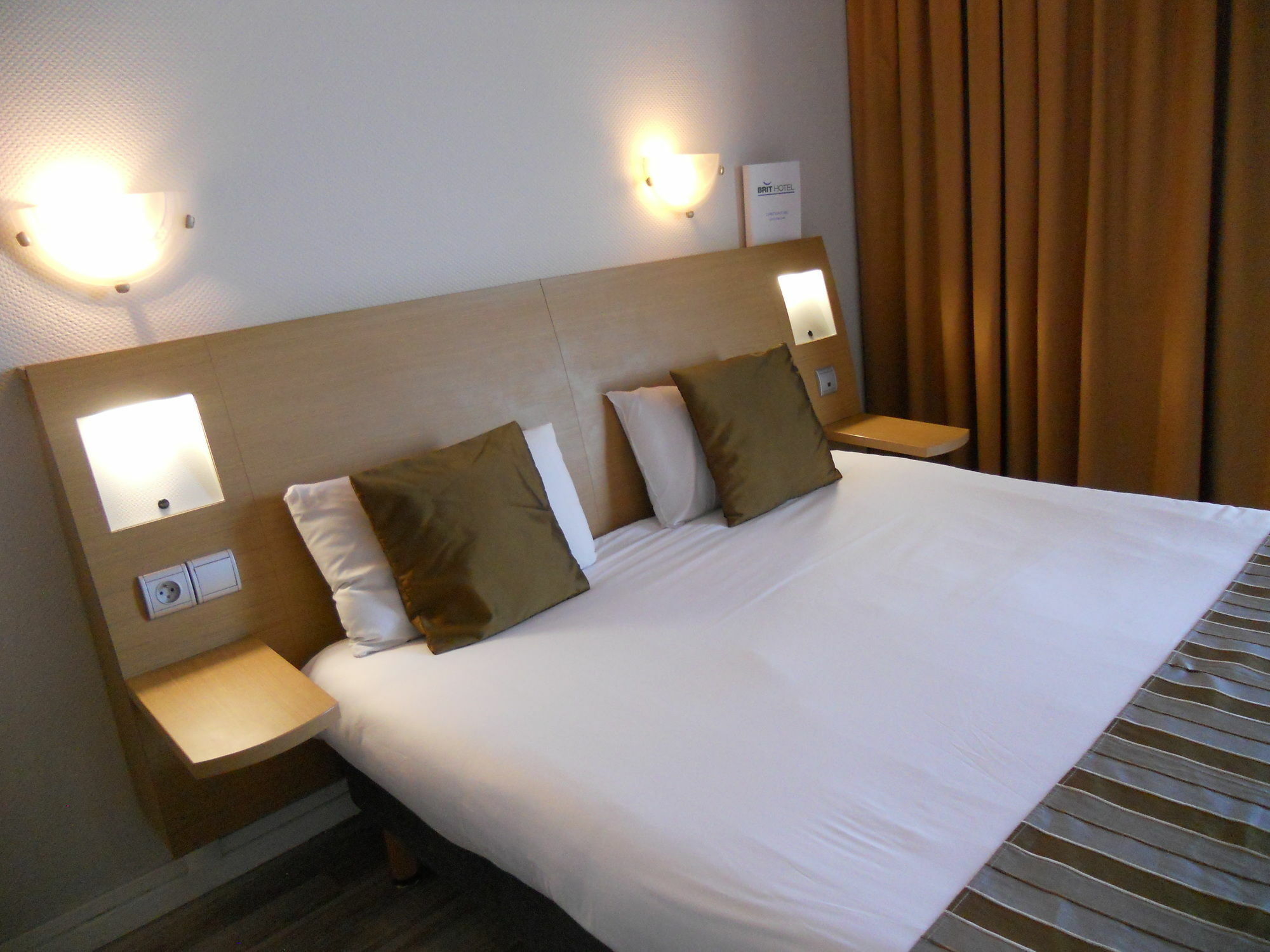 Brit Hotel Hermitage Royan Eksteriør bilde